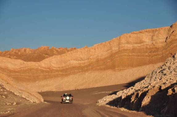 Paisagem desértica do Valle de la Luna, em San Pedro de Atacama - Chile